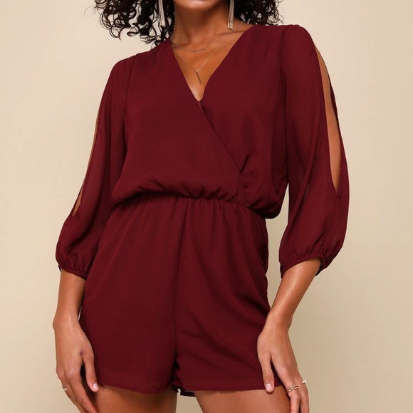 Lulu’s NWT Maroon Short Romper with 3/4 Keyhole Sleeves size M - Picture 6 of 14